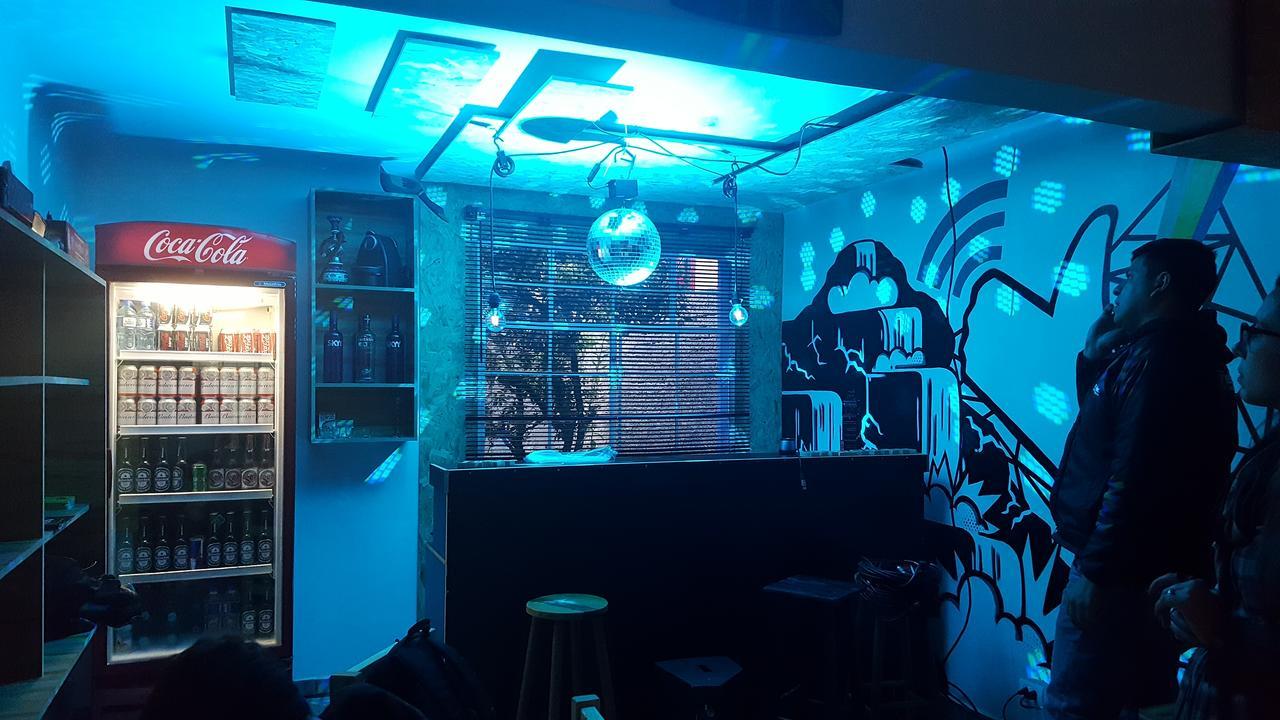 Social Hostel Café e Bar Curitiba Extérieur photo